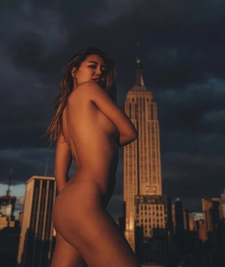 Serena Jung ホットなスター 写真