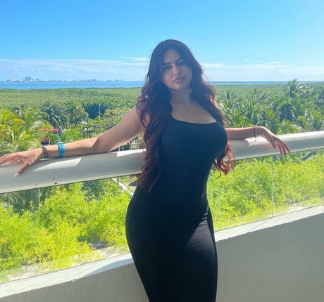 パパ ゲイ オンリーファンズ 美しいヌード ギャラリー