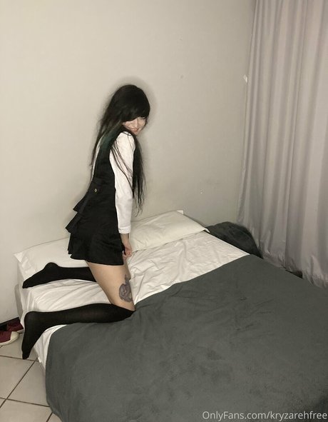 kryzarehfree 完璧なスター ギャラリー