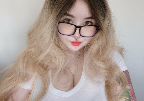 cherrikissu ポルノスター HD 写真