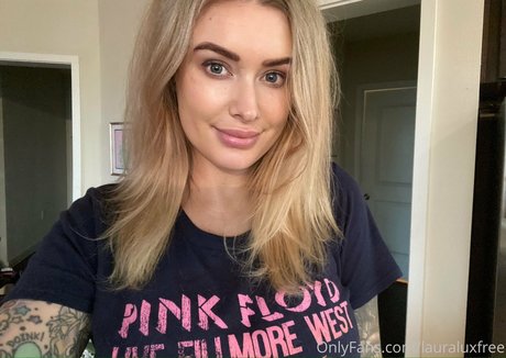 クーガー熟女オンリーファンズ ポルノグラフィック 写真