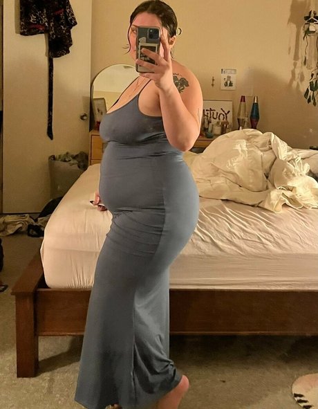 巨乳の熟女オンリーファンズ 美しいヌード ギャラリー