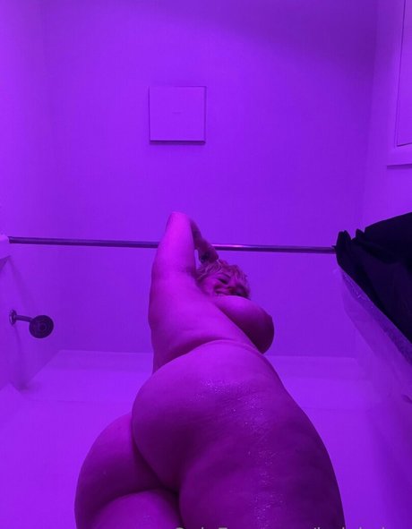 太ったラテン系のプッシーオンリーファンズ 無料セックス 写真