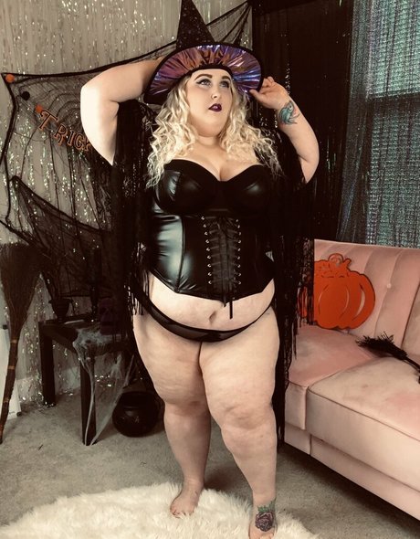 ivyisfree セクシーモデル 写真