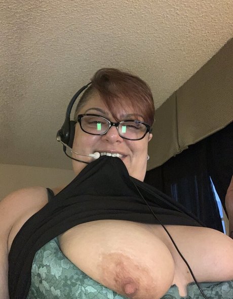 痩せた美女オンリーファンズ セクシーヌード 画像