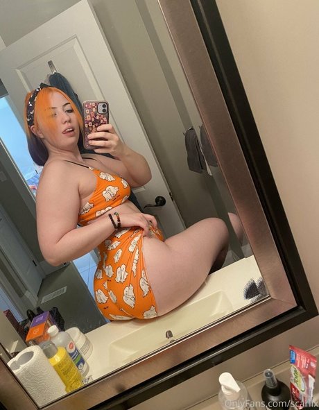 Scarlix セクシーなスター 写真