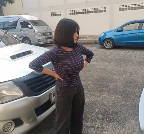 Warunee Thanyaphu 完璧なモデル 画像