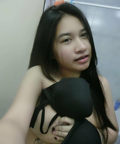 Warunee Thanyaphu ポルノ女優 画像