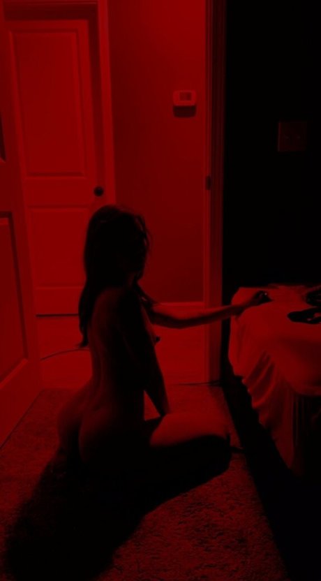 callmecourtnay ヌードモデル 写真