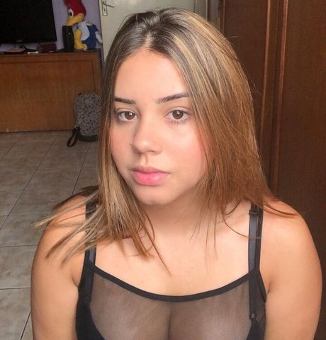 熟女無料オンリーファンズ 無料セクシー 写真