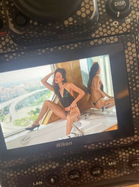 Angelica Chebotar ヌードモデル 写真