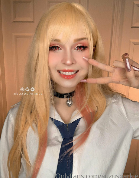 Suzusparkle セクシーなポルノスター 写真
