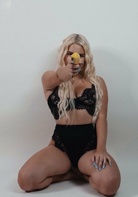 セックスガールズオンリーファンズ アート裸 写真