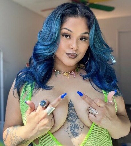 最もホットな裸のオンリーファンズ ホットxxx 画像