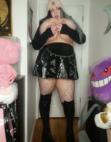 SuccubusAlixoxo ヌードモデル 写真