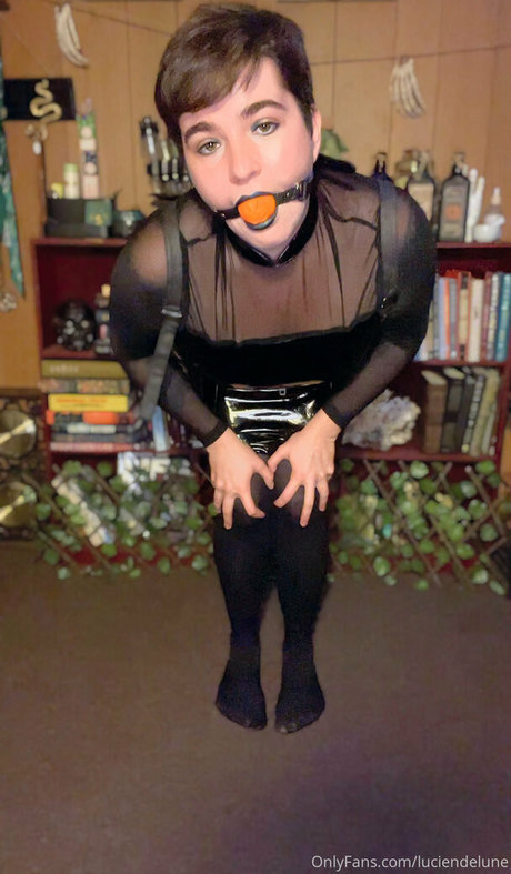 luciendelune 美しいポルノスター 写真