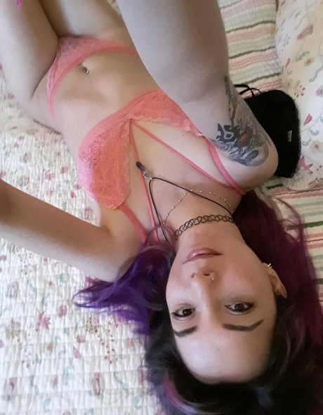 オンリーファンズでオナニーする ホット 写真