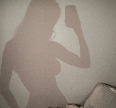 Madylina Renee ポルノスター ギャラリー