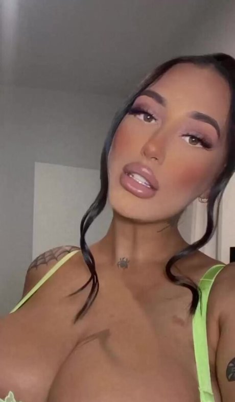 アジア人男性オンリーファンズ ベスト 写真