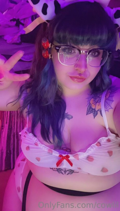 cowlil top profile image