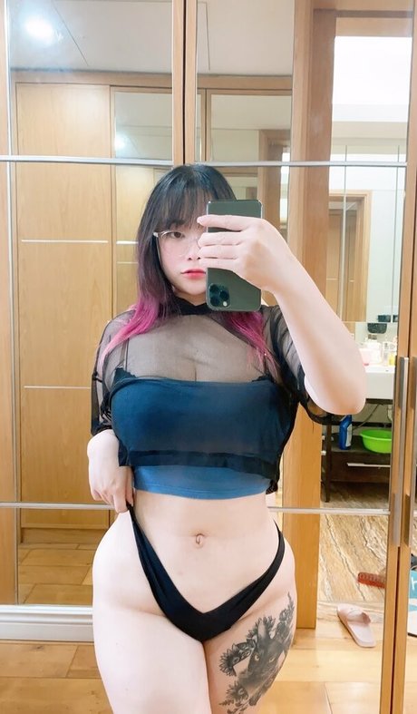 nanaberry ポルノスター エロティック 写真