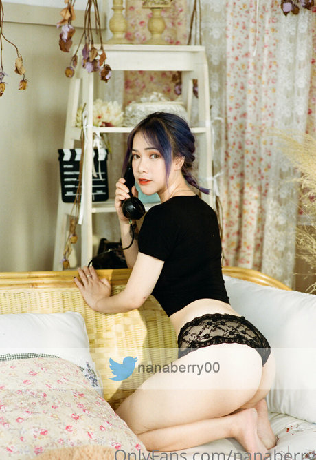nanaberry セックス女優 写真