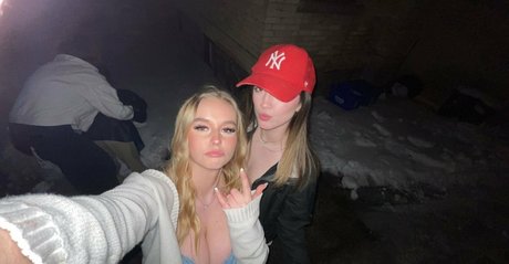 Hailey F ホットなスター 写真
