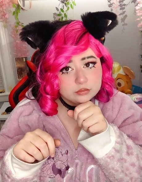 biggestmommas ヌード女優 写真
