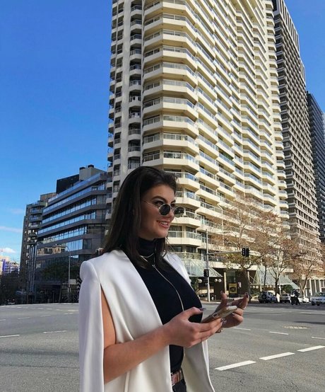 Tiana Hawkins 素敵なスター 写真