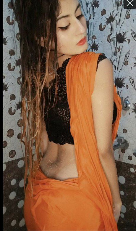 Priya Maggo 無料モデル 写真
