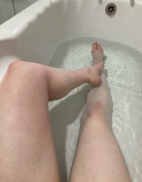 熟女無料オンリーファンズ アート裸 画像