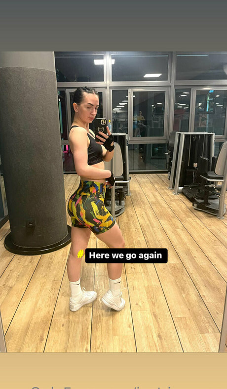 just ivvanna トップ女優 画像