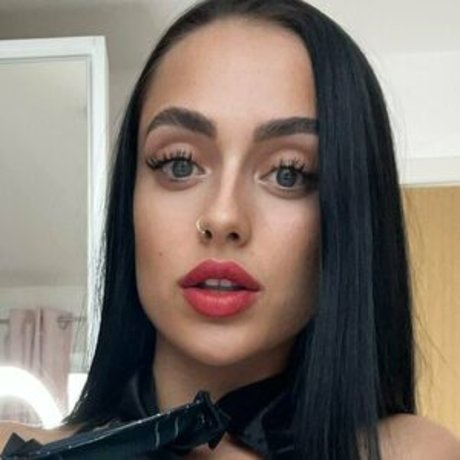 エボニーギルフオンリーファンズ ホットポルノ ギャラリー