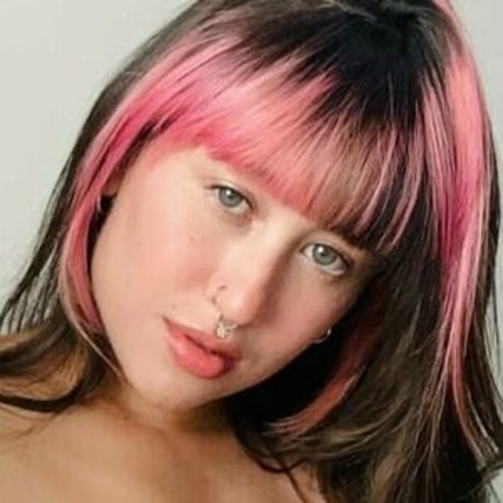 Felline SG ポルノスター エロティック 写真
