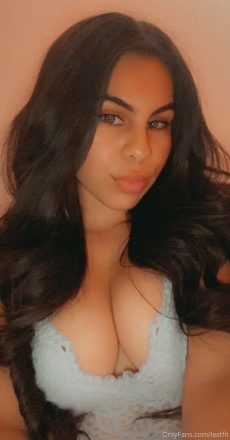 alexisbtelles ポルノスター 無料 ギャラリー