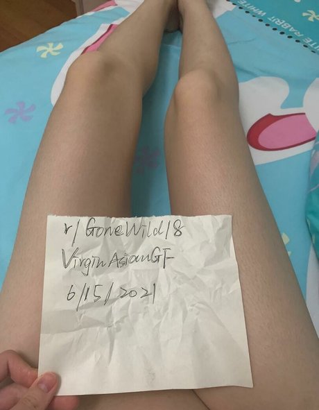 VirginAsianGF 可愛いモデル 写真