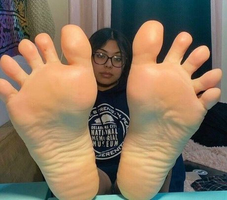 太った黒人女性オンリーファンズ ヌード 写真