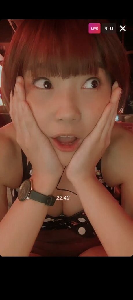 陸軍の熟女オンリーファンズ ベスト 画像