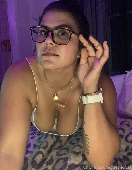 queenofcali トップスター 画像