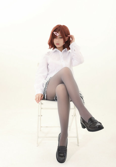 Youmeko 裸モデル 写真