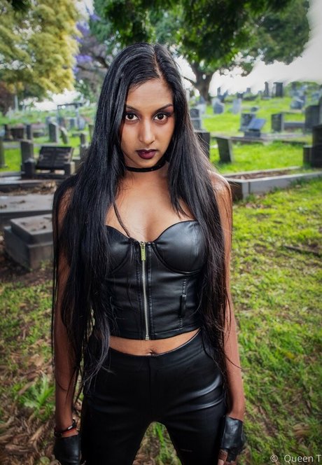 thequeentrish 独占ポルノスター 写真