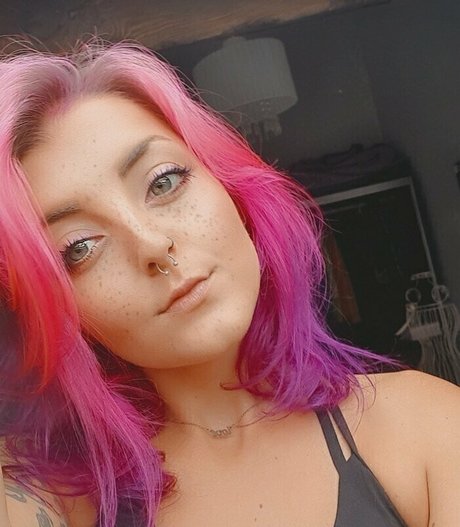ivy rayefree ヌード女優 アーカイブ