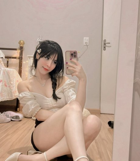 Caroline Favorino 完璧なスター 写真