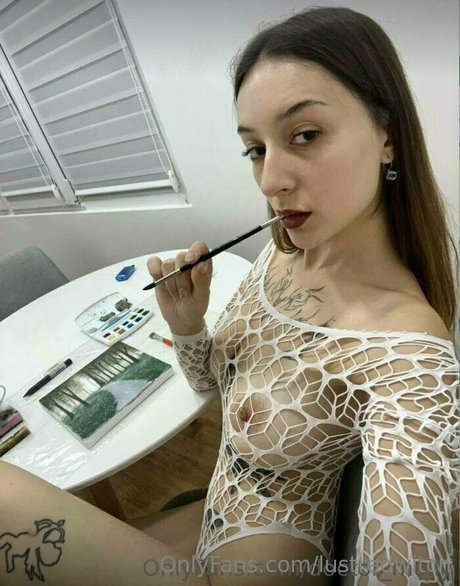 lustredwitch 最高のスター 画像