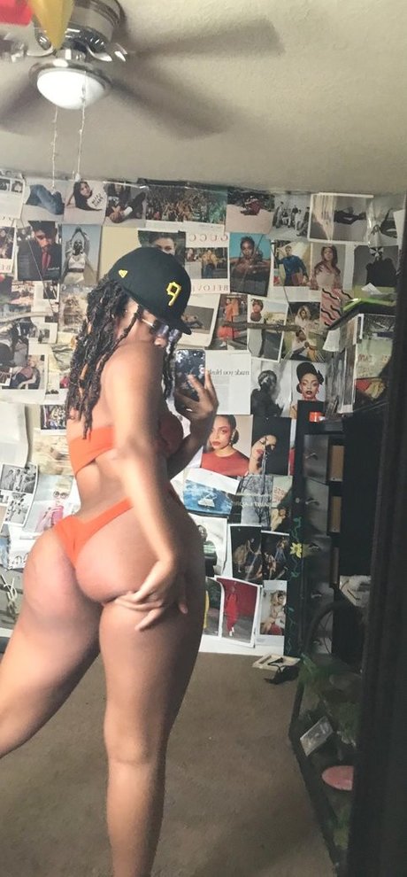 liamirandalinzy 最高のポルノスター 写真