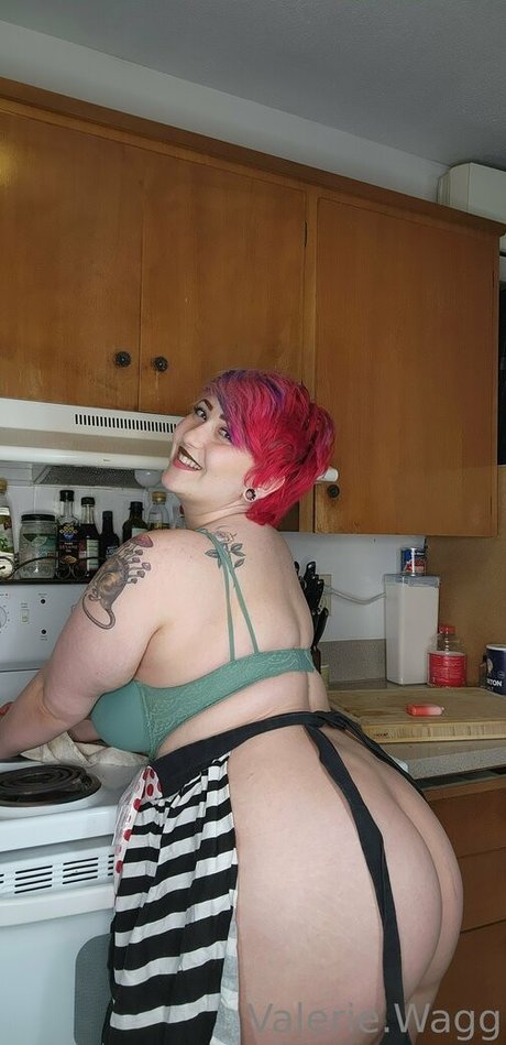 若い黒人女性オンリーファンズ ヌード 画像