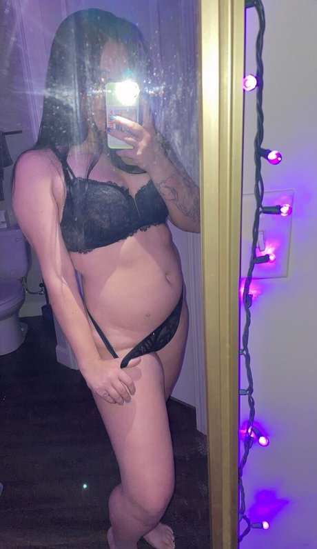 フェラチオ 射精 オンリーファンズ ヌード 画像