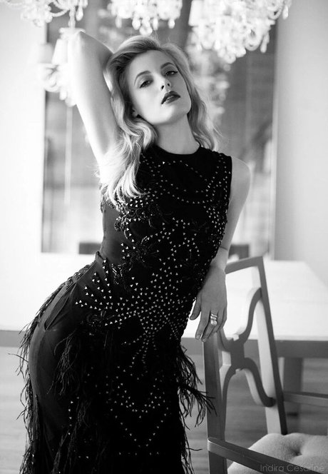 Gillian Jacobs 裸の女優 写真