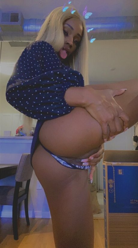 Girl Gamer Chas アートモデル 画像