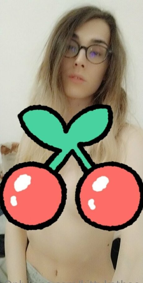 kittykathee ホットスター 写真